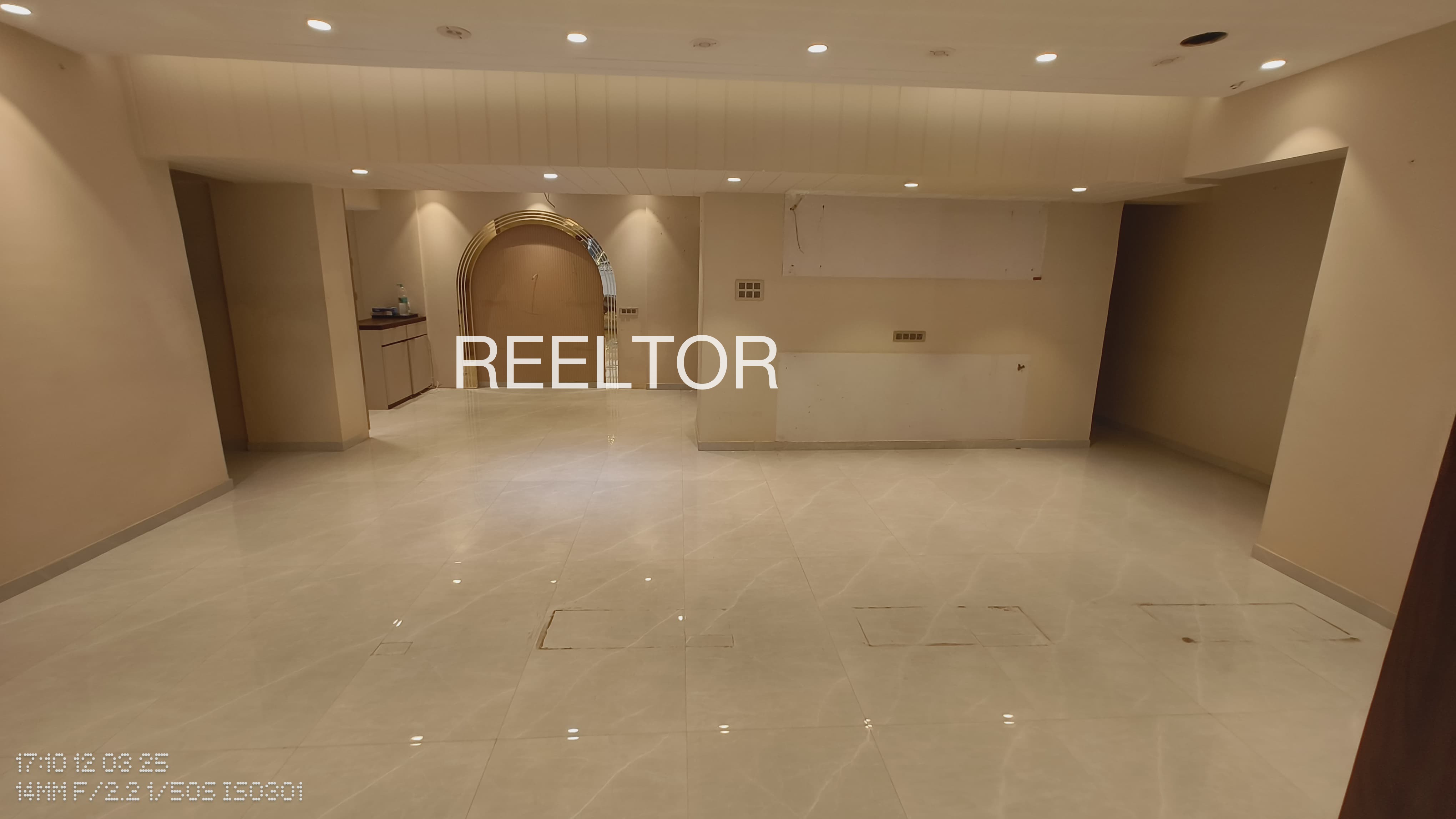 Shop For Rent In Tangalnattam Arani