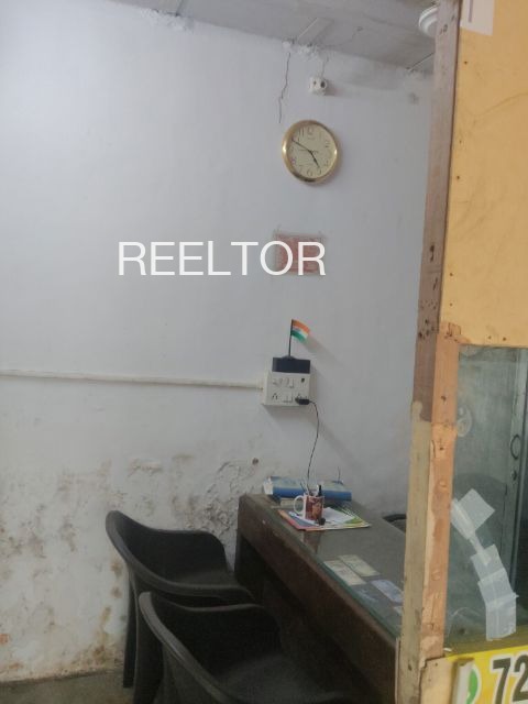 Showroom For Sale In Paranwudar Kokernag