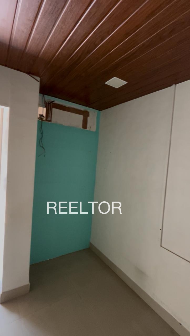 Showroom For Sale In Uchat Mahendragarh