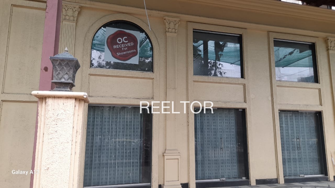 Showroom For Sale In Bhatian Guhla