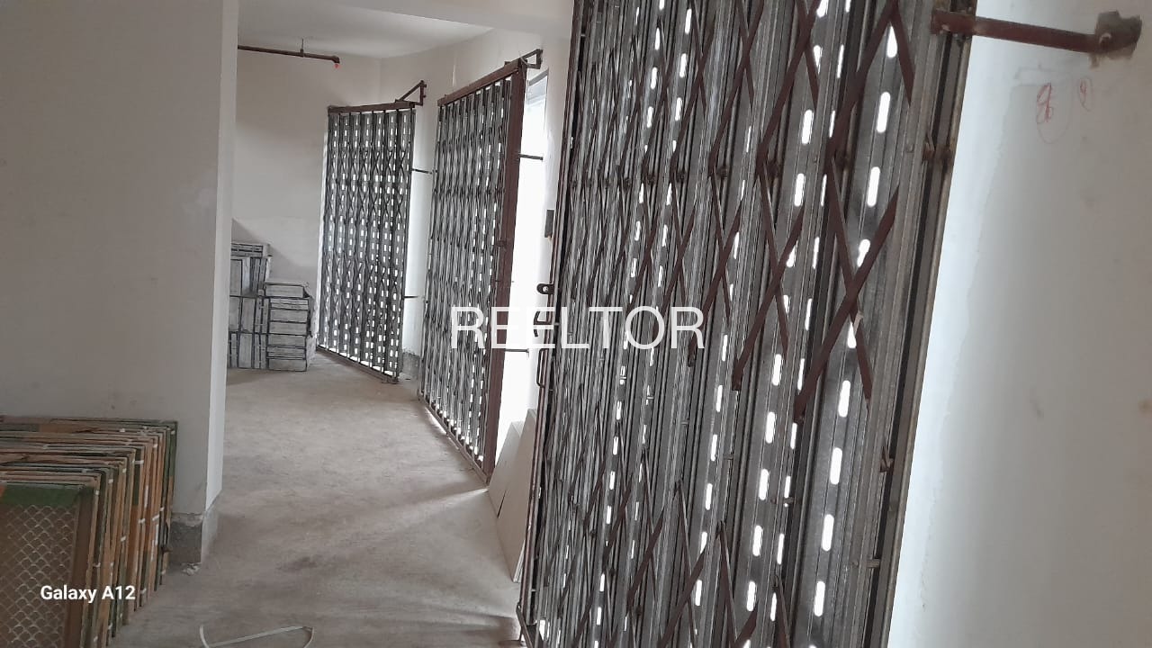 Showroom For Sale In Banavadi Magadiu