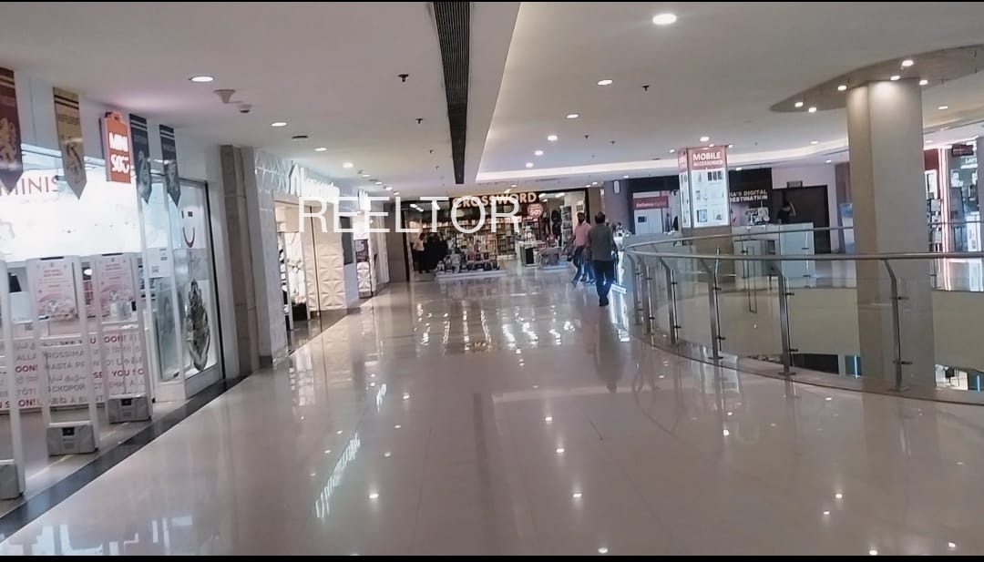 Showroom For Rent In Barandwa Tarana
