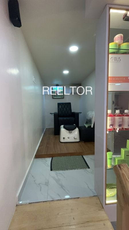 Showroom For Sale In Changera Gondiya