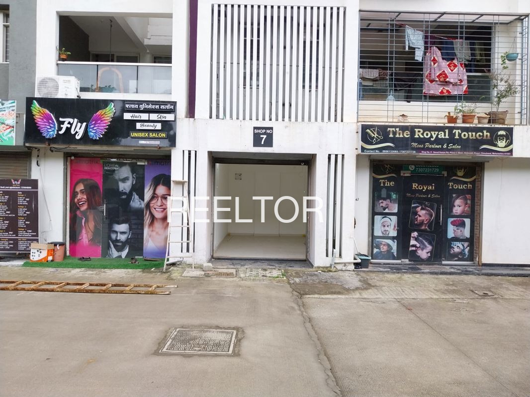 Showroom For Sale In Gamda Abapura