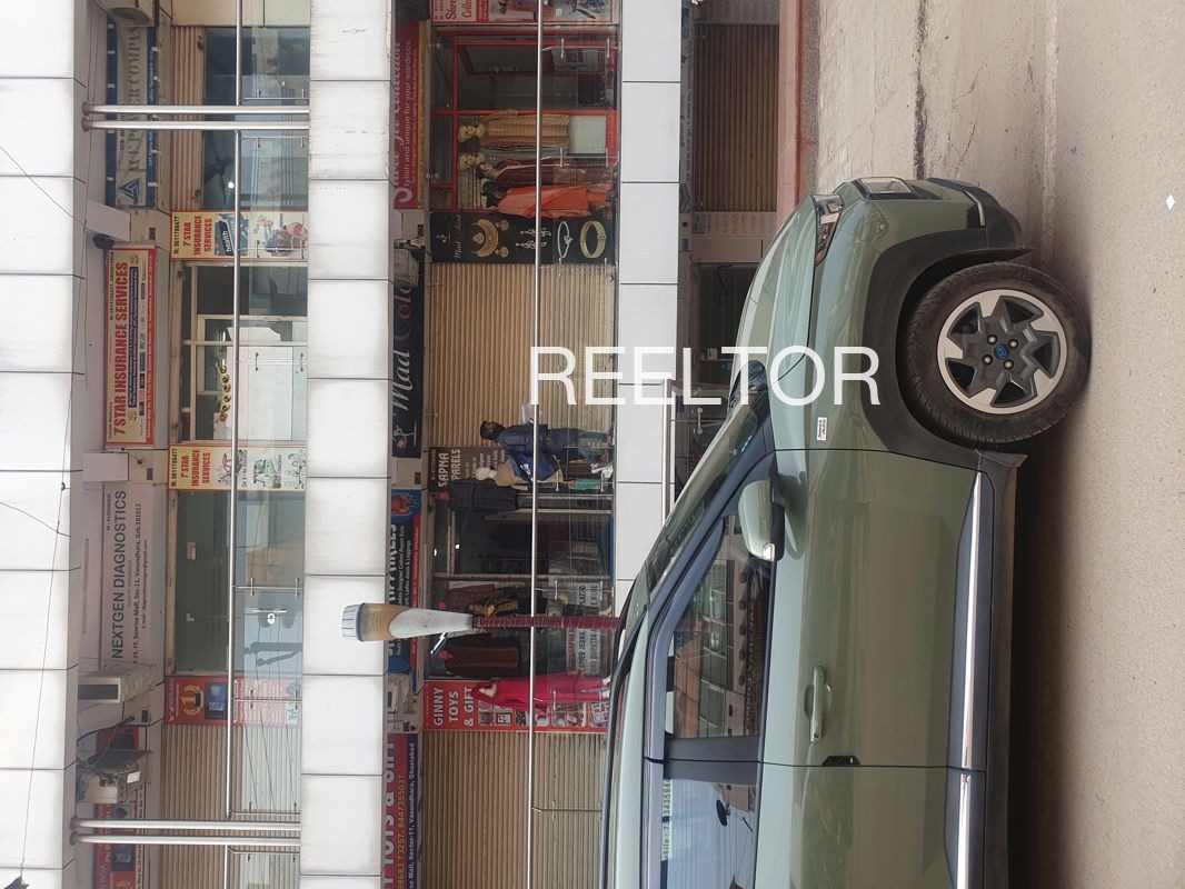 Showroom For Sale In Tondchir Udgir