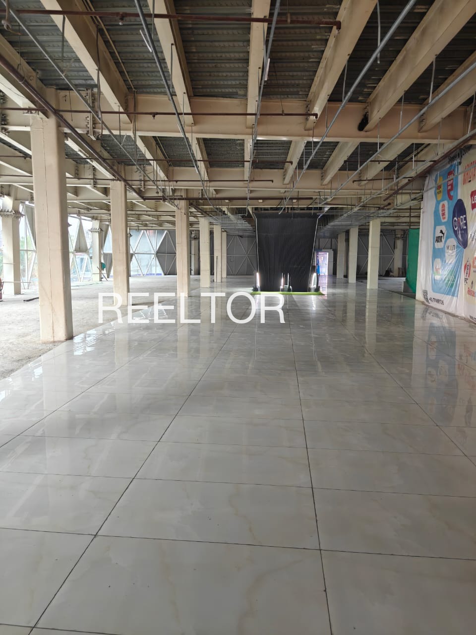 Shop For Rent In West Jyoti Nagar Shahdara