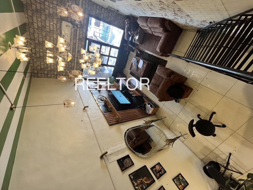 Showroom For Sale In Baldhi Karnal