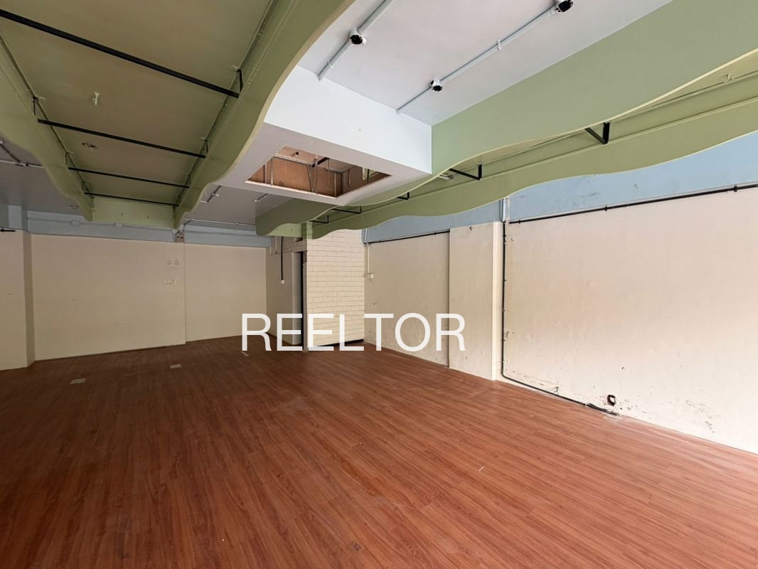 Showroom For Rent In Garkan Seoni