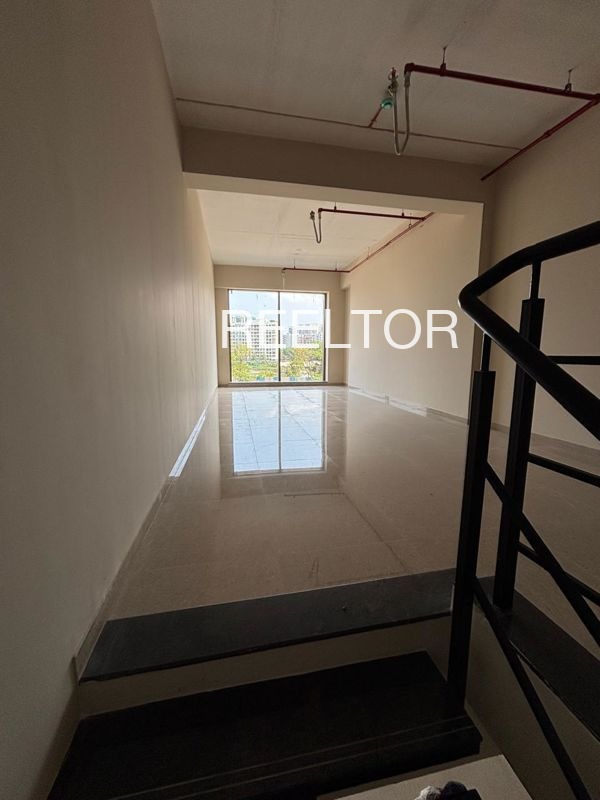 Showroom For Sale In Uchat Mahendragarh