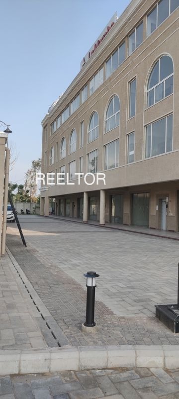 Showroom For Rent In Mendora Shayampur