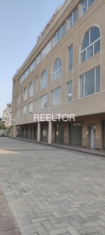 Showroom For Sale In Khera Dhoonawala Riyan Badi