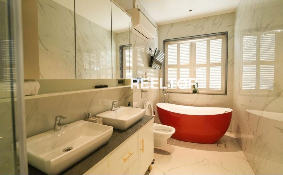 Villa For Rent In Kooner Paota