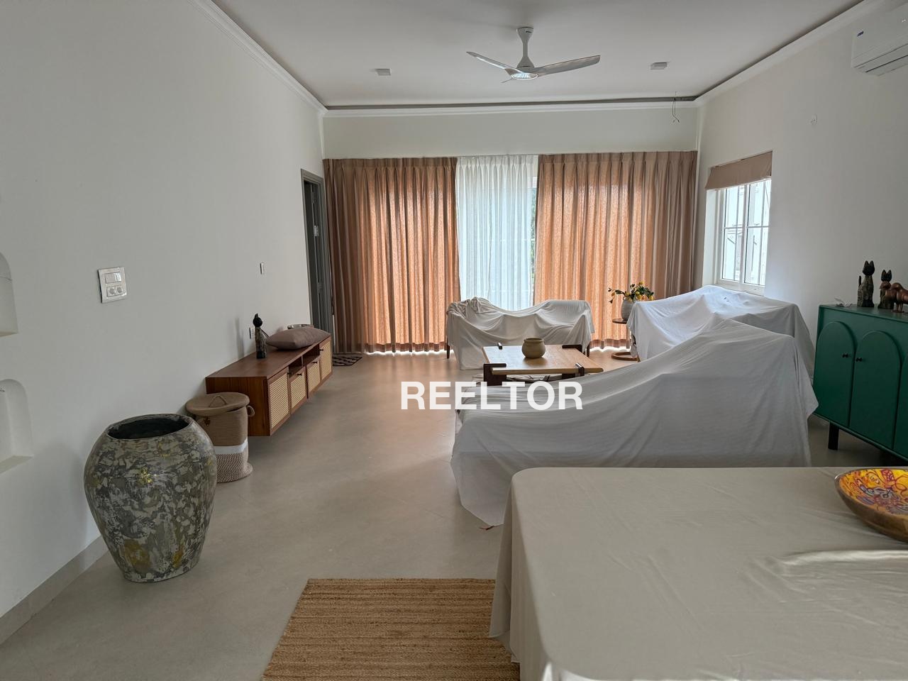 1 Rk Room For Rent In Jharsa Gurgaon