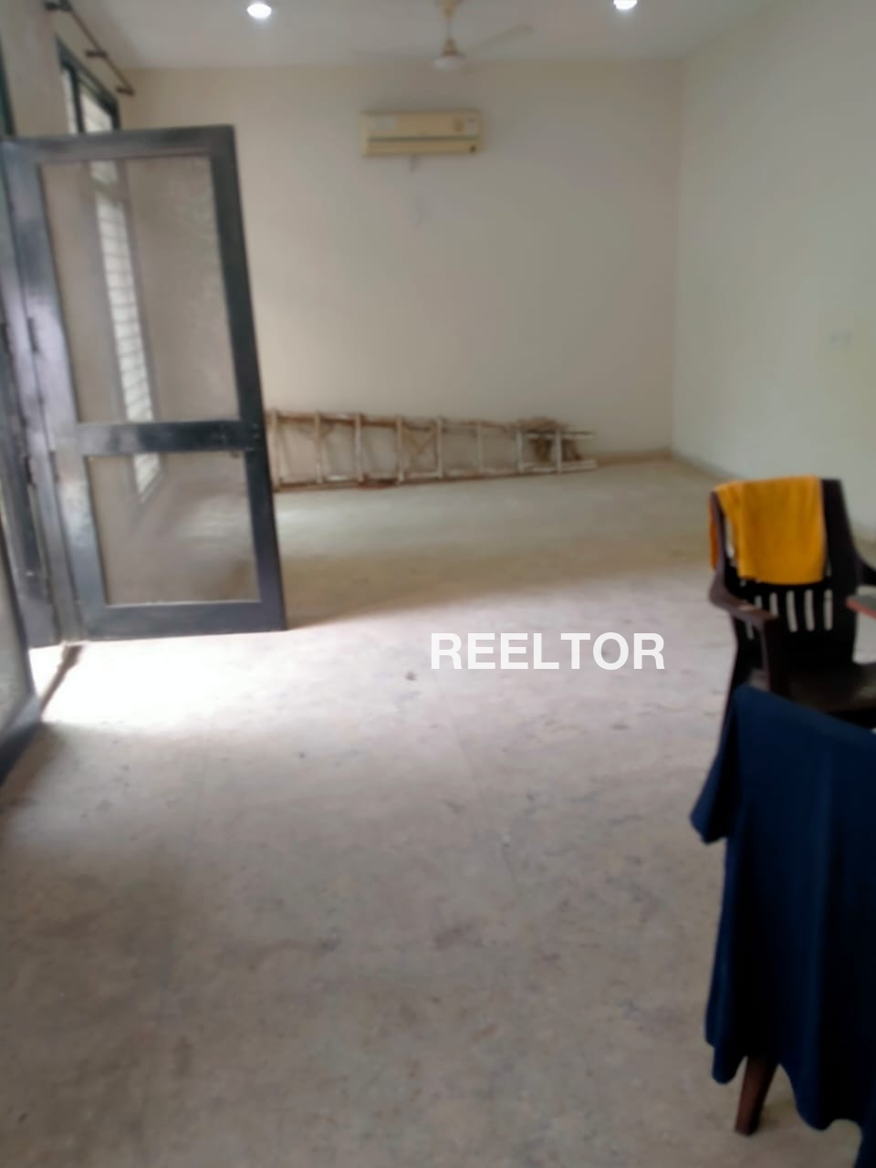 Villa For Rent In Tapukur Baruipur