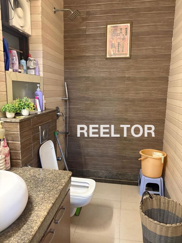 Villa For Sale In Arari Khair