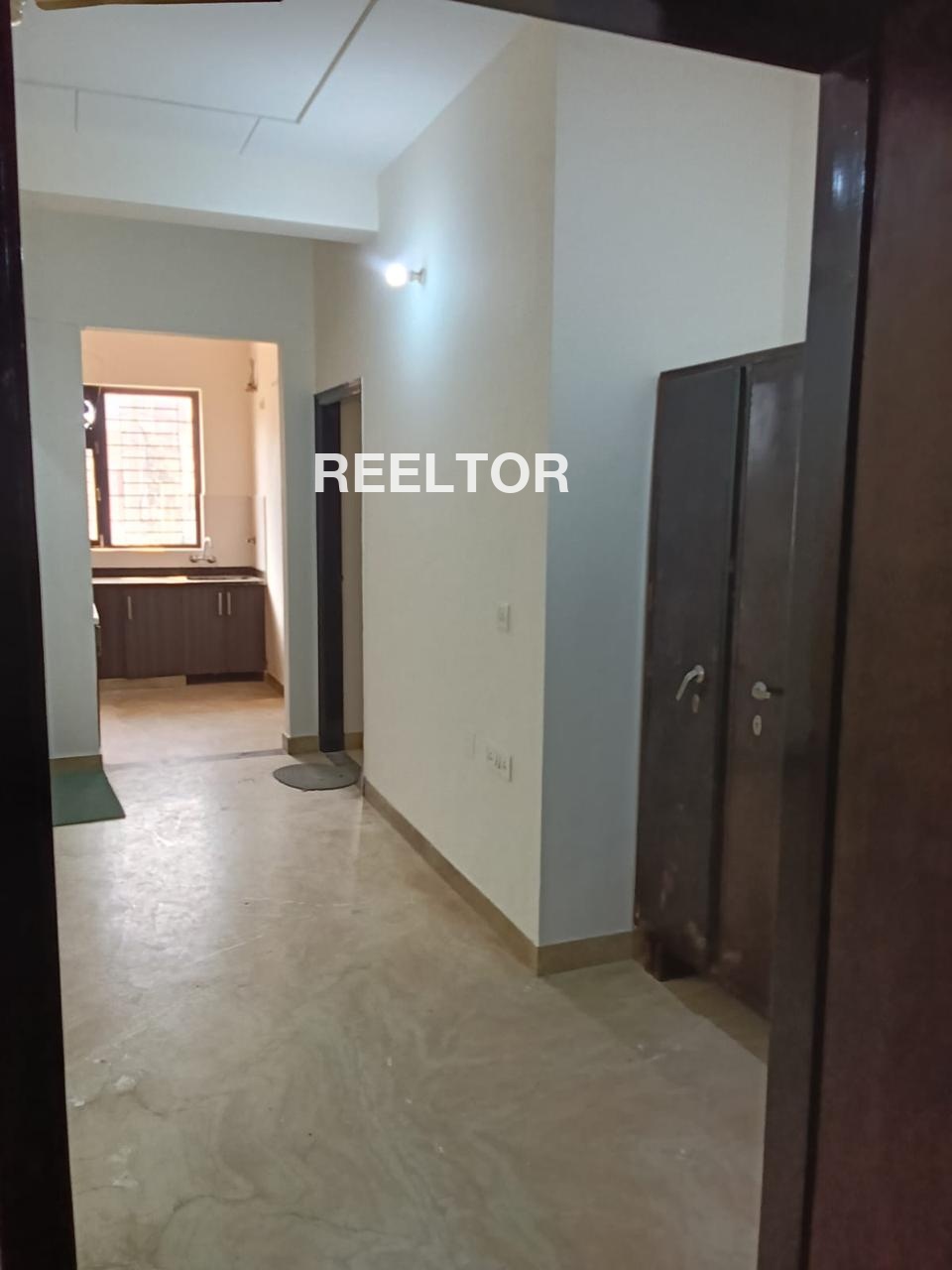Shop For Rent In Gautam Nagar Defence Colony