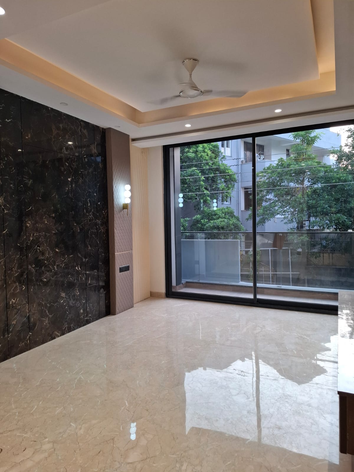 Villa For Rent In Shashi Garden Mayur Vihar