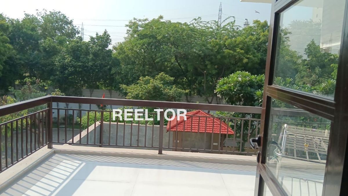 Shop For Sale In Gaffar Market Karol Bagh