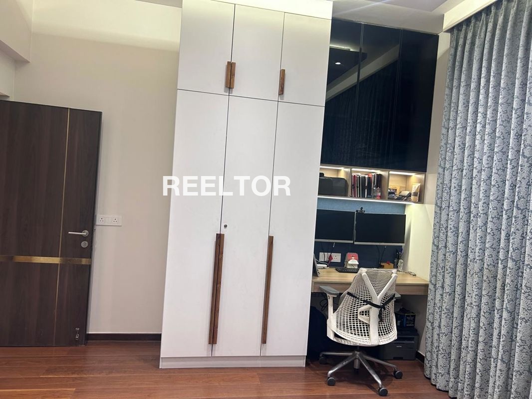 Villa For Rent In Langanaj Mahesana