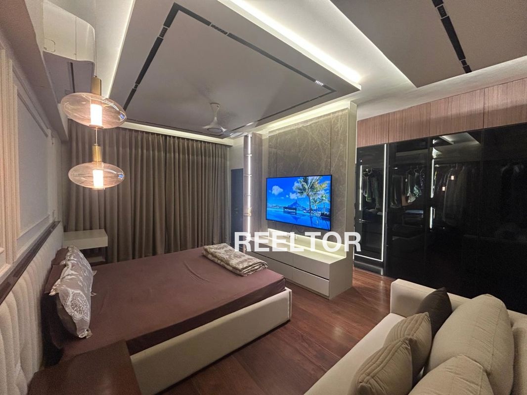 Shop For Sale In Sapphire 83 Gurgaon