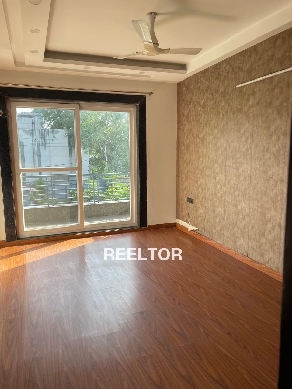 Villa For Rent In Chinnamuthampalayam Aravakurichi