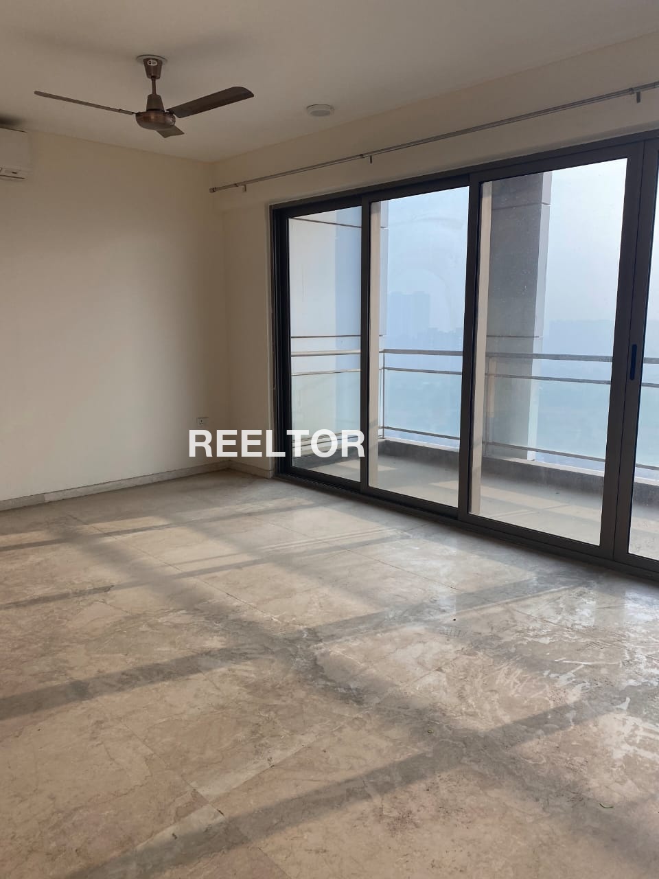 Shop For Rent In Sikandarpur Dadri