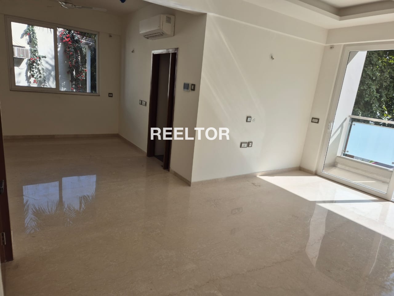 Shop For Sale In Chhalera Dadri