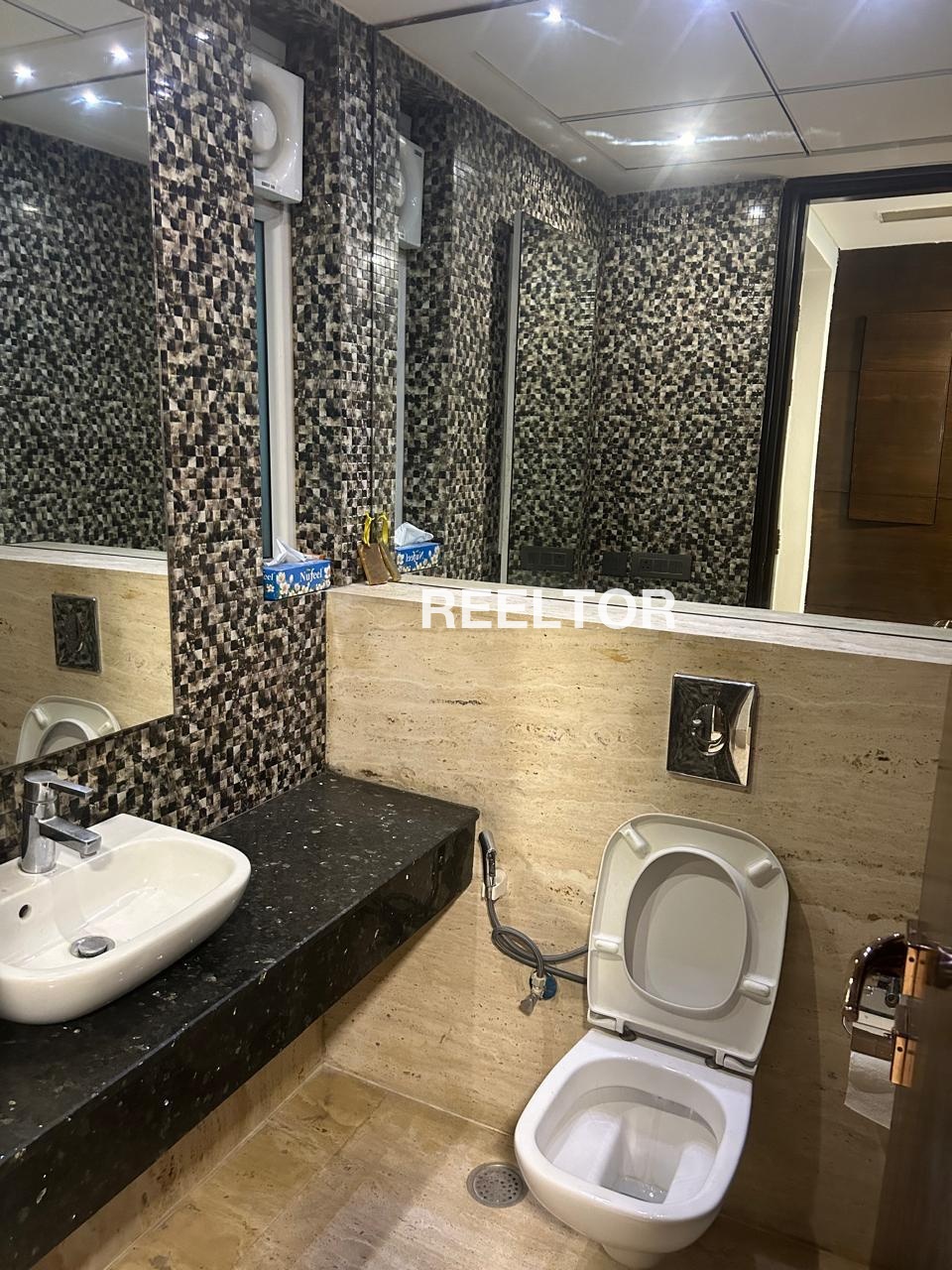 Villa For Rent In Bangawan Raisen