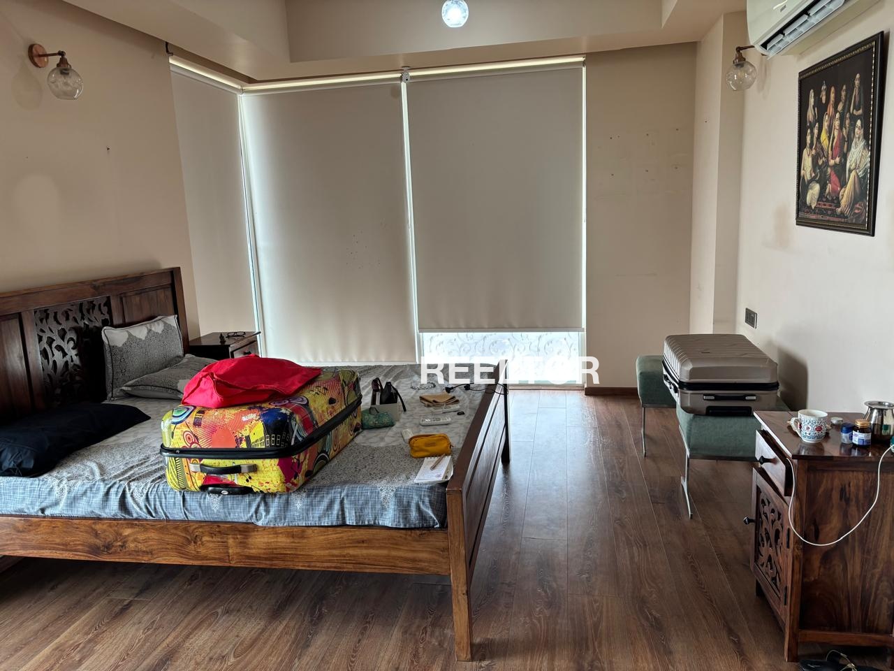 Shop For Rent In Naoabad Bhangar