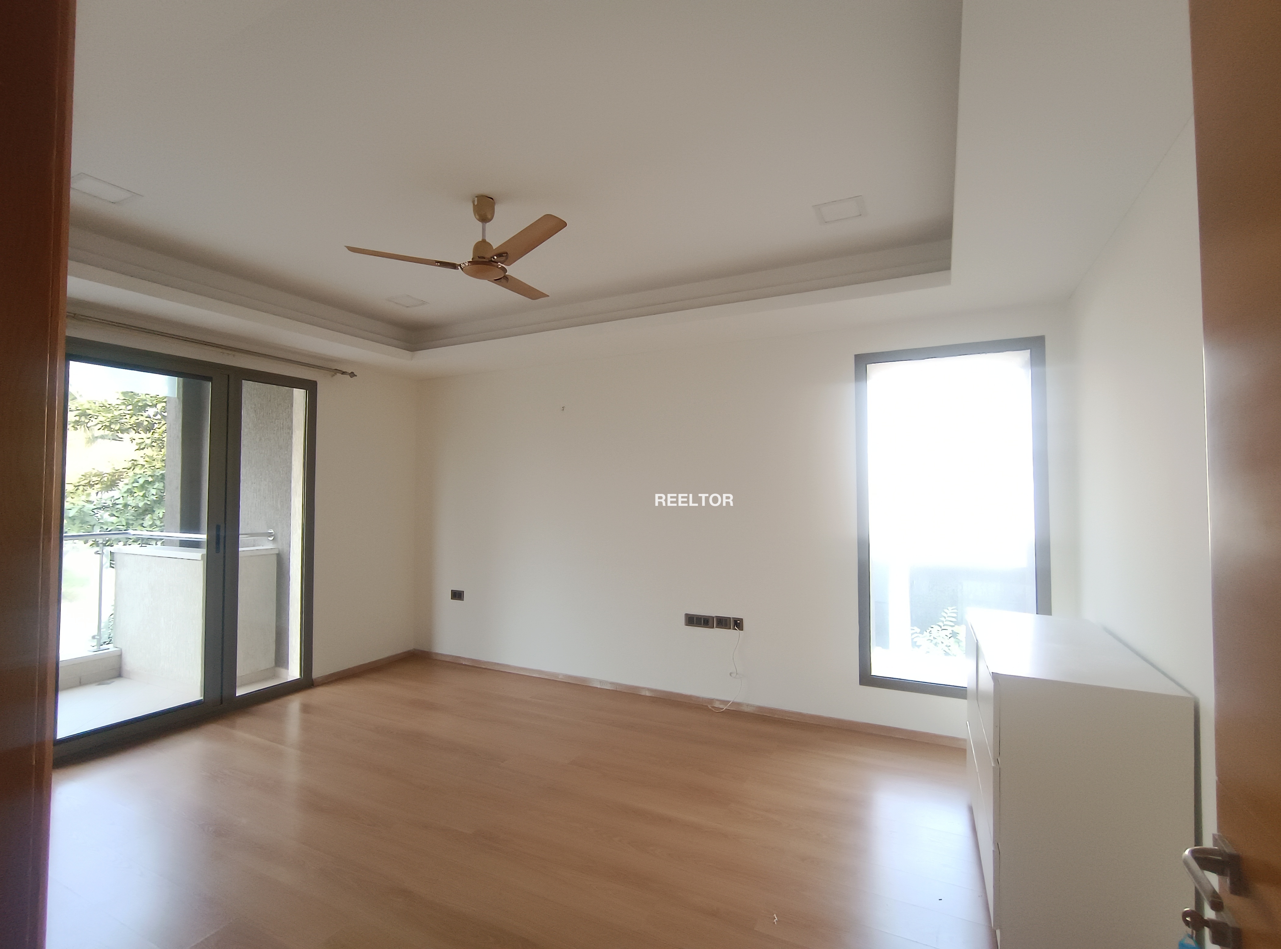 Dda Shops For Sale In Paschim Vihar