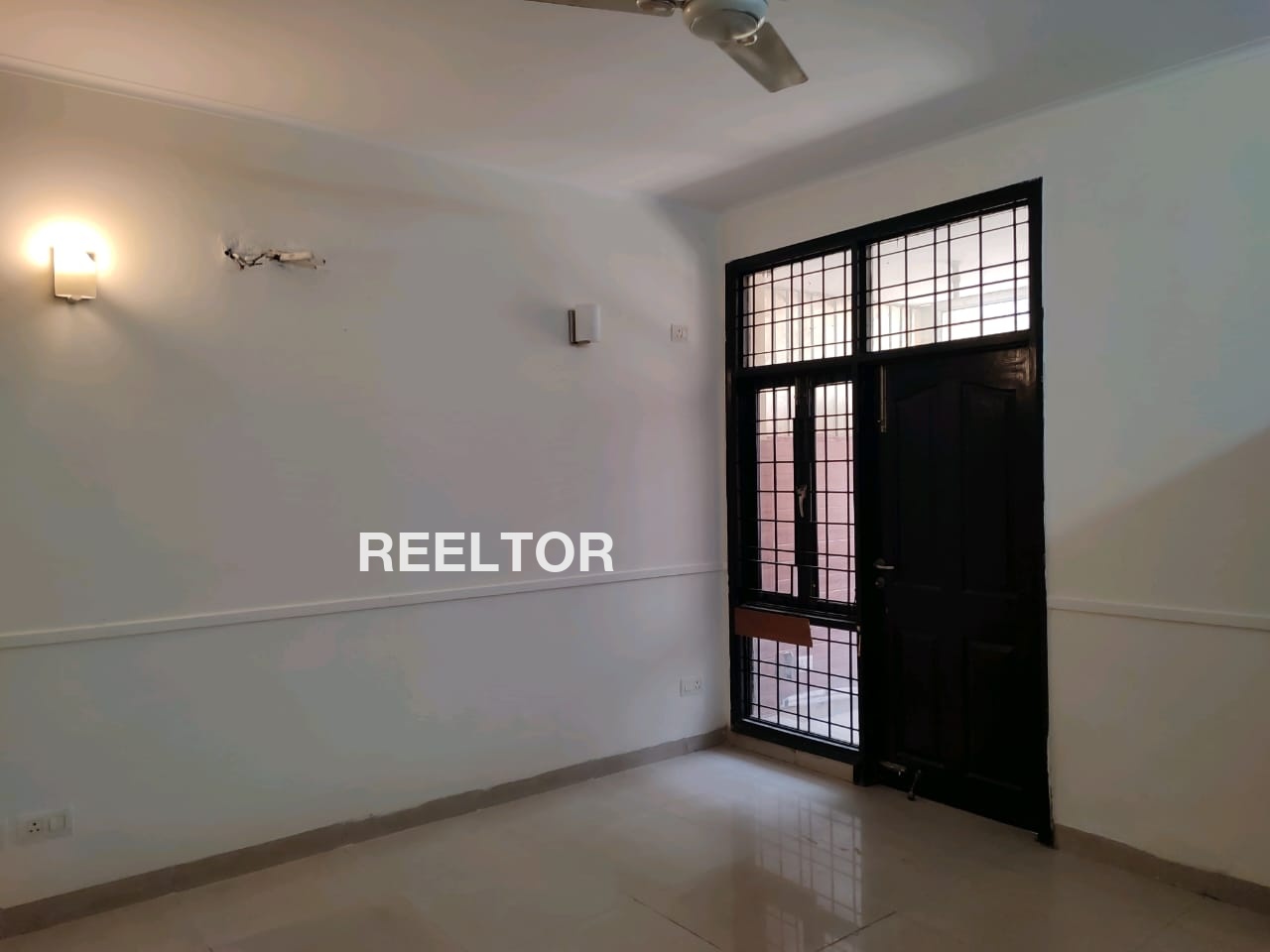 Furnished Room For Rent In Kanpur
