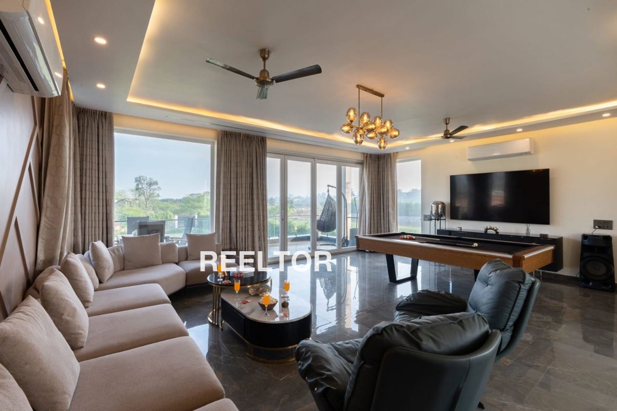 Shop For Sale In Gevande Velhe