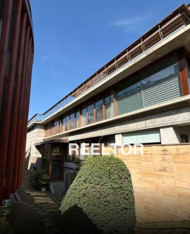 Shops For Sale In Pitampura Delhi