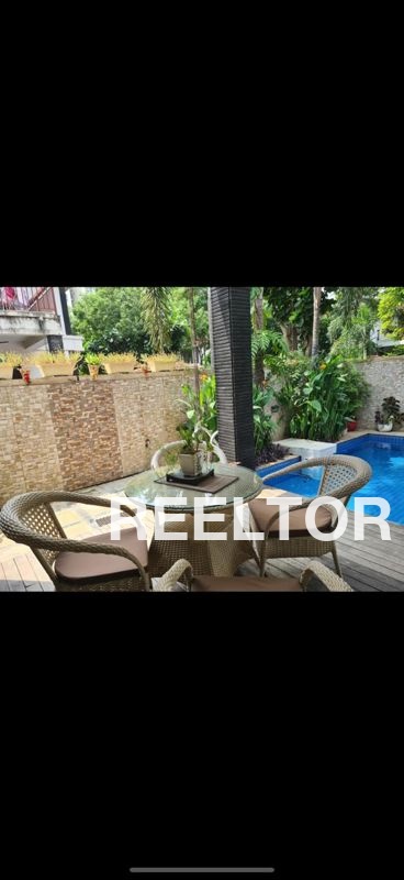 Villa For Rent In Sadhna Enclave Hauz Khas