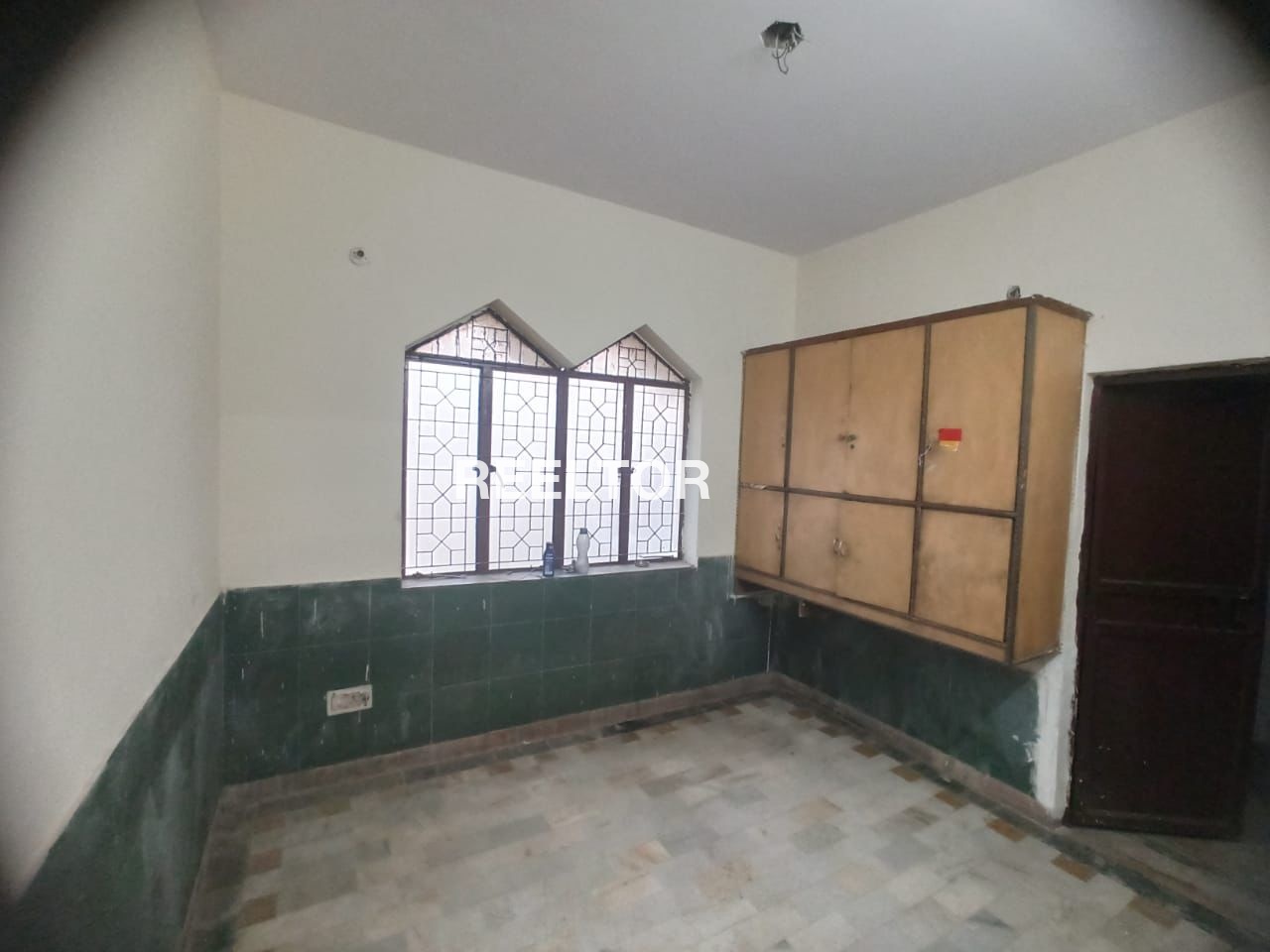 Shop For Rent In Humayunpur Rohtak