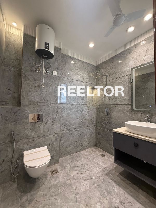 Shop For Rent In Chattarpur