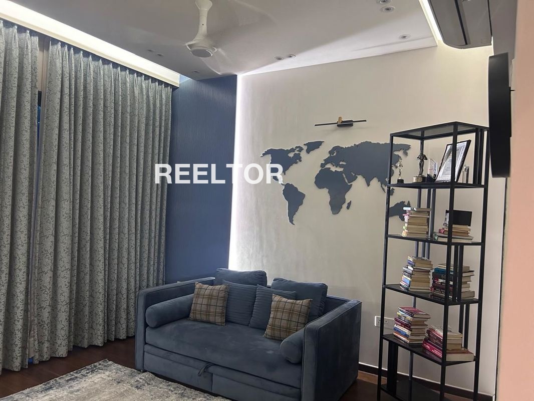 Villa For Sale In Padalpur Taloda