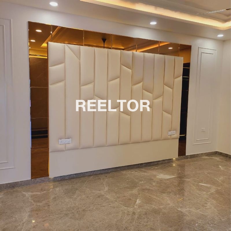 Villa For Sale In Pocket D Gautam Buddha Nagar