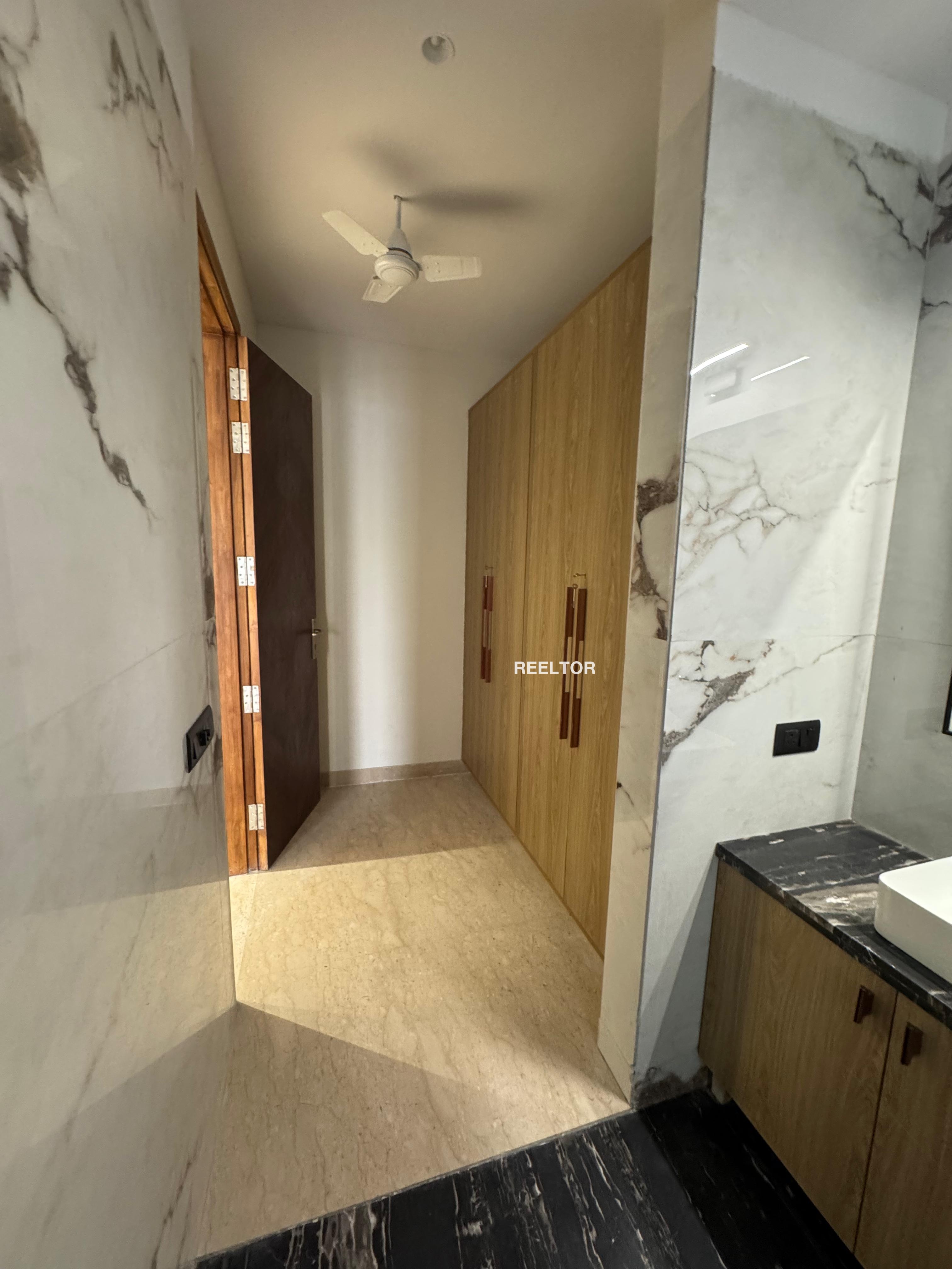 Villa For Rent In Sector 13 Faridabad