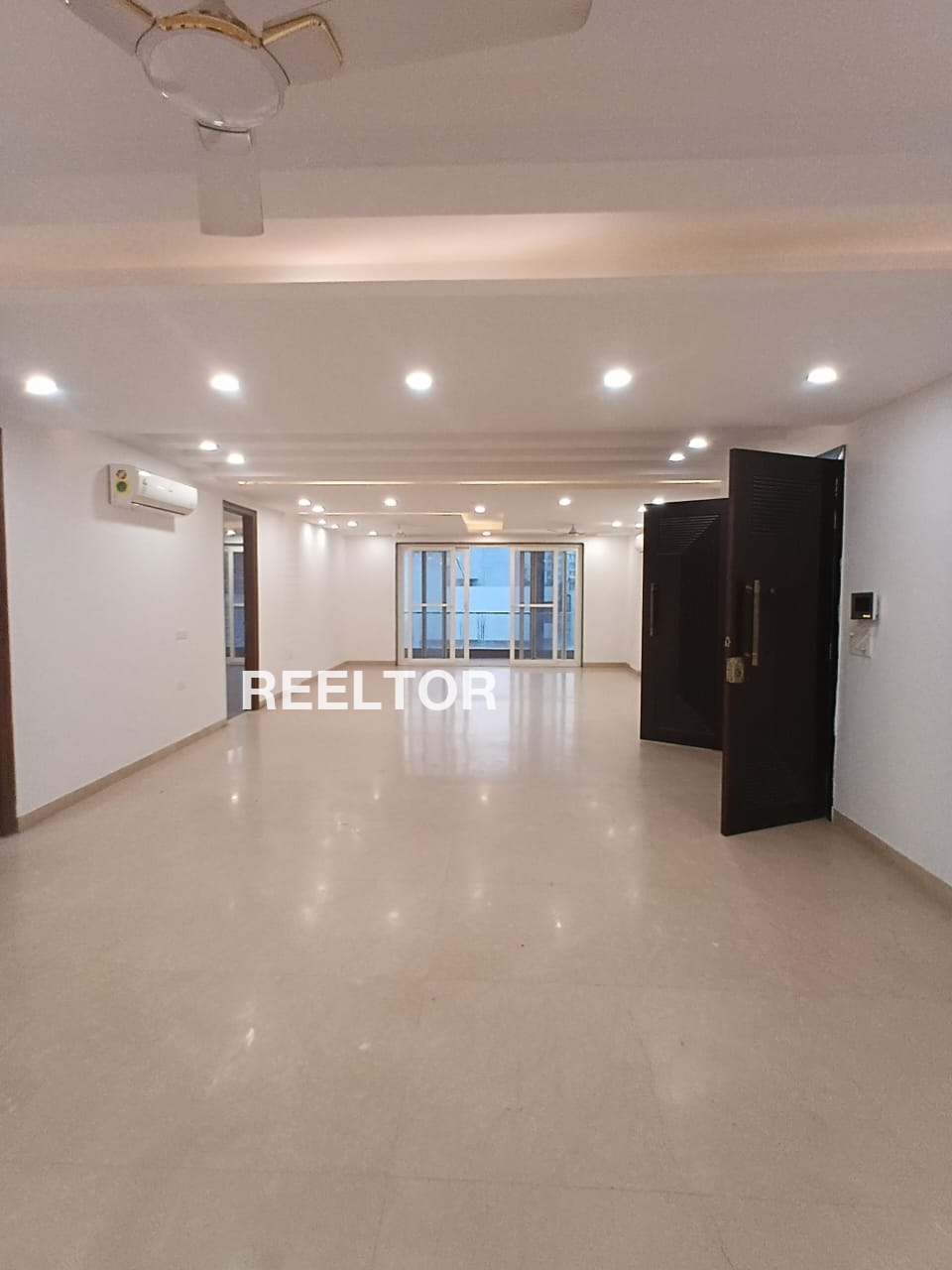 Shop For Sale In Chhalera Dadri