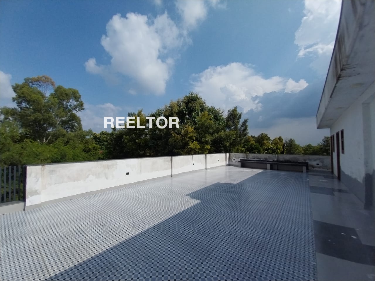 Shop For Sale In Bareda Niwai