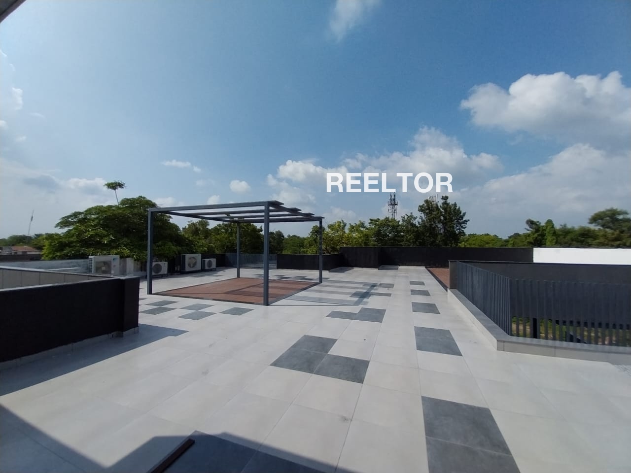 Shop For Rent In Medical Road Gorakhpur