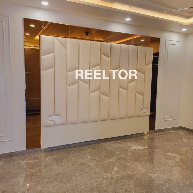 Villa For Sale In Khari Dhar Nermand