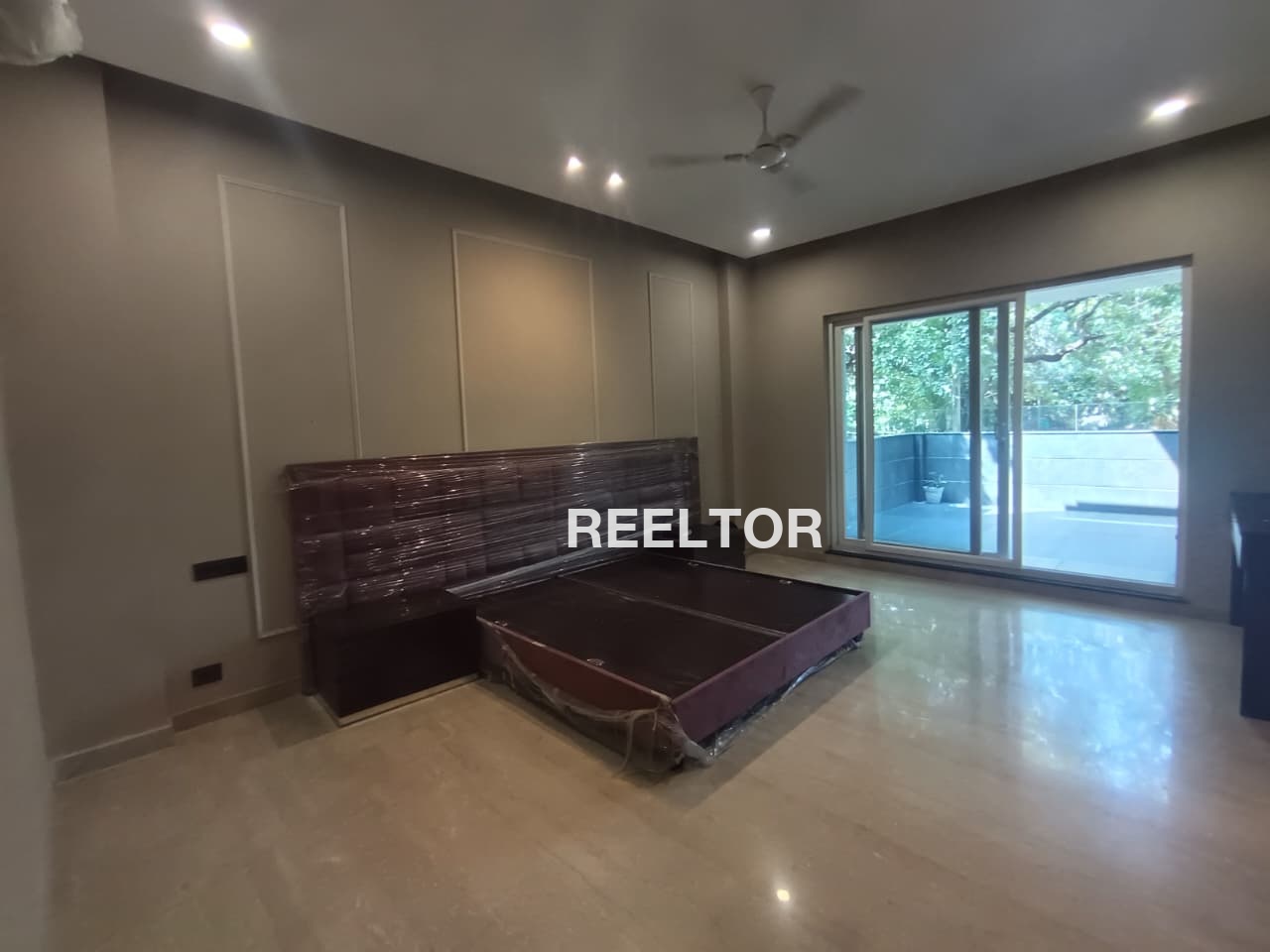 Villa For Rent In Pipalioria Barharwa