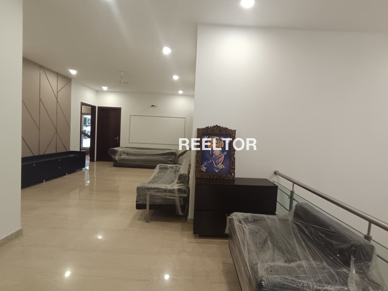 One Rk For Rent In Gurgaon