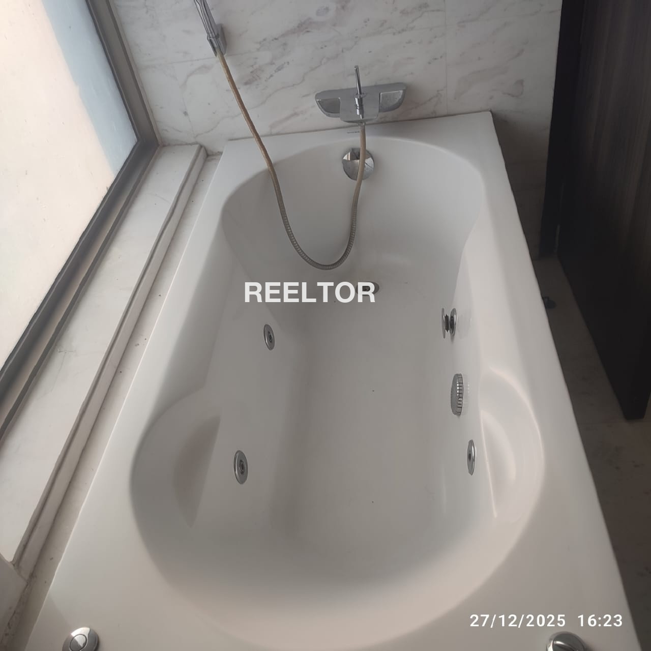 Shop For Rent In Nesepalya Magadiu