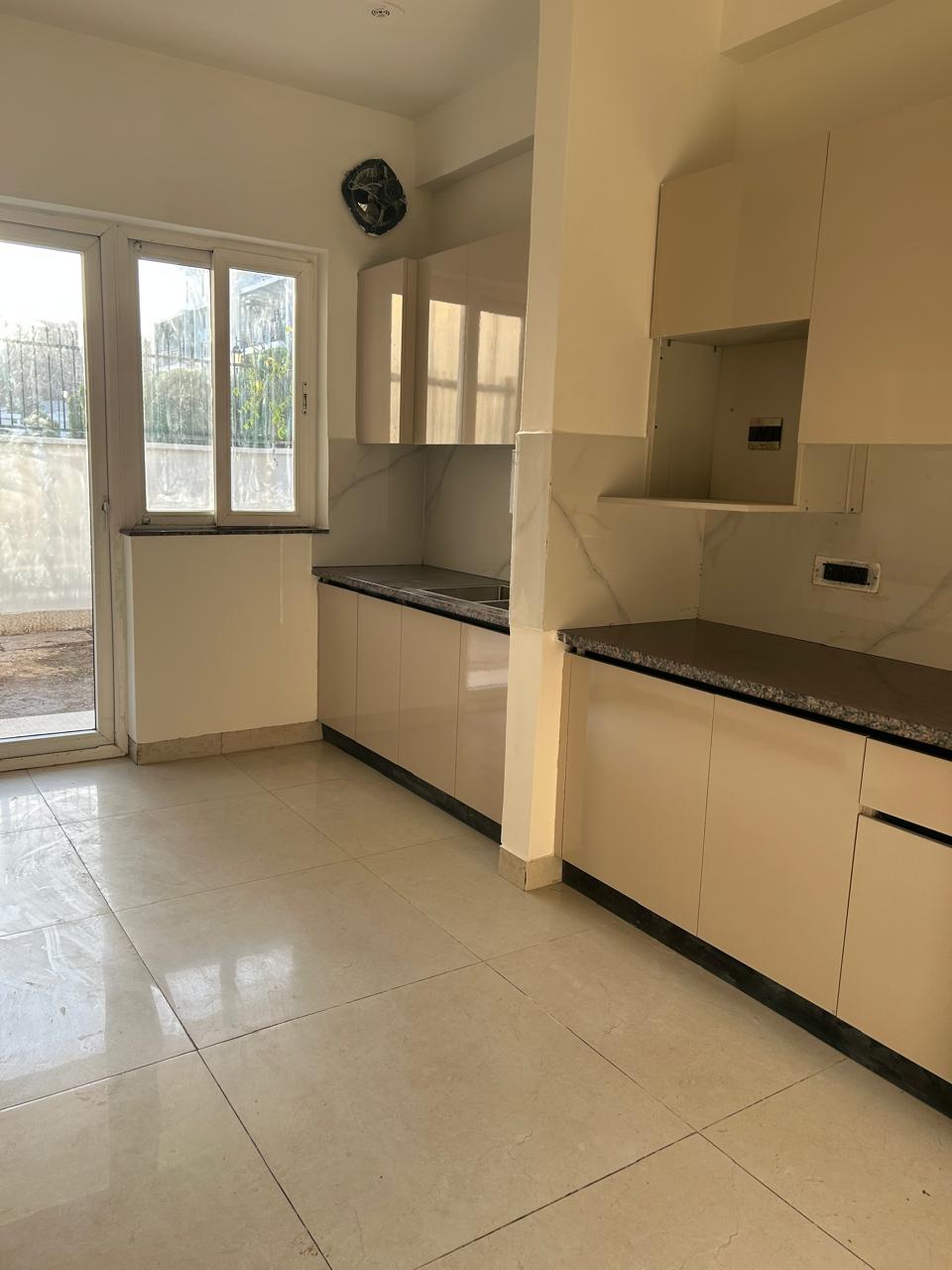 Shop For Sale In Sector 62 Dadri