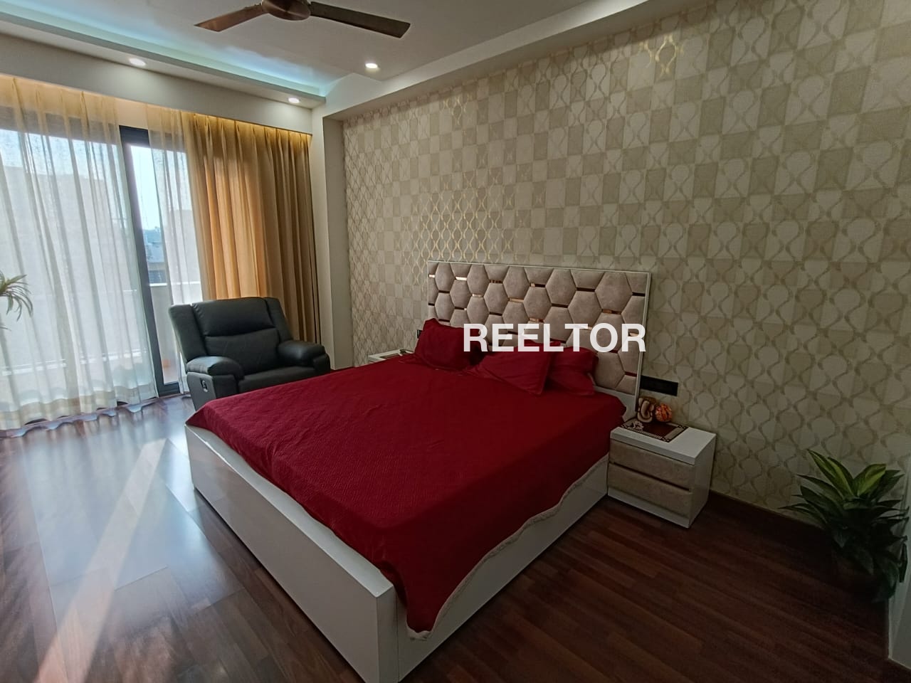 Villa For Rent In Sector 89 Faridabad