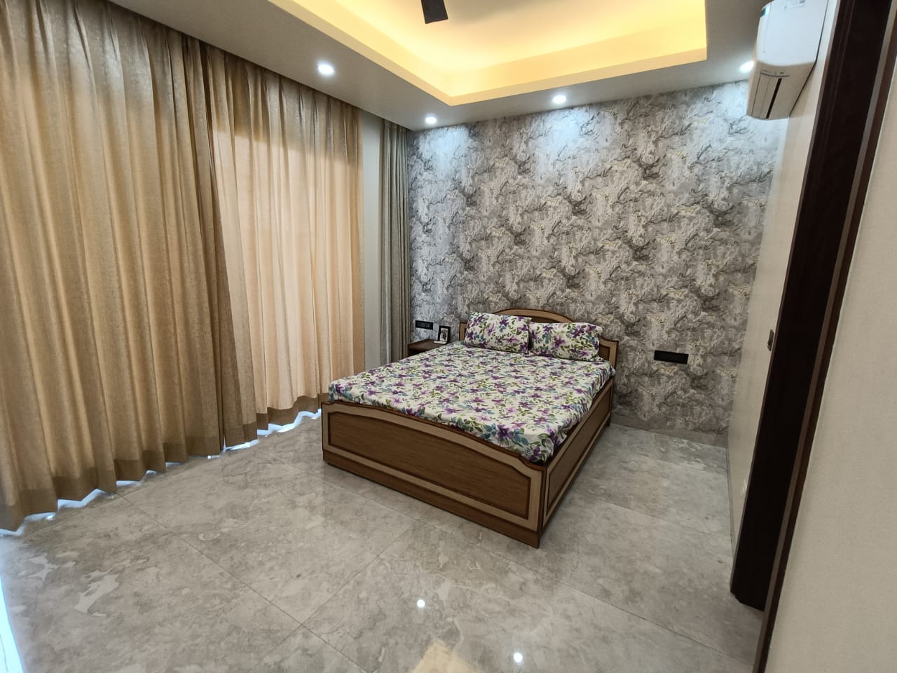 Villa For Sale In Budhason Thakurgangti