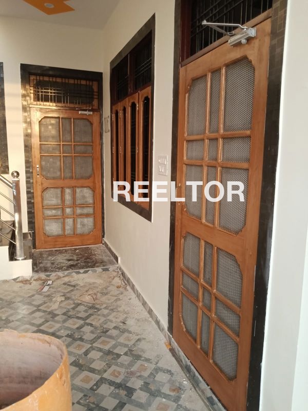 Villa For Sale In Jhatta Gautam Buddha Nagar